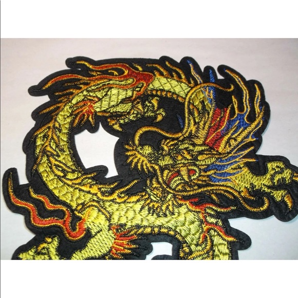 Large 9” Chinese dragon iron on patch - Picture 2 of 4